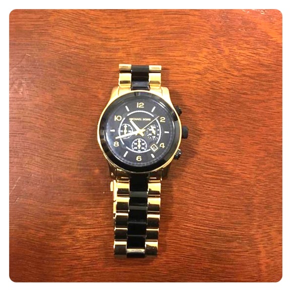 Michael Kors Watch - Picture 1 of 3